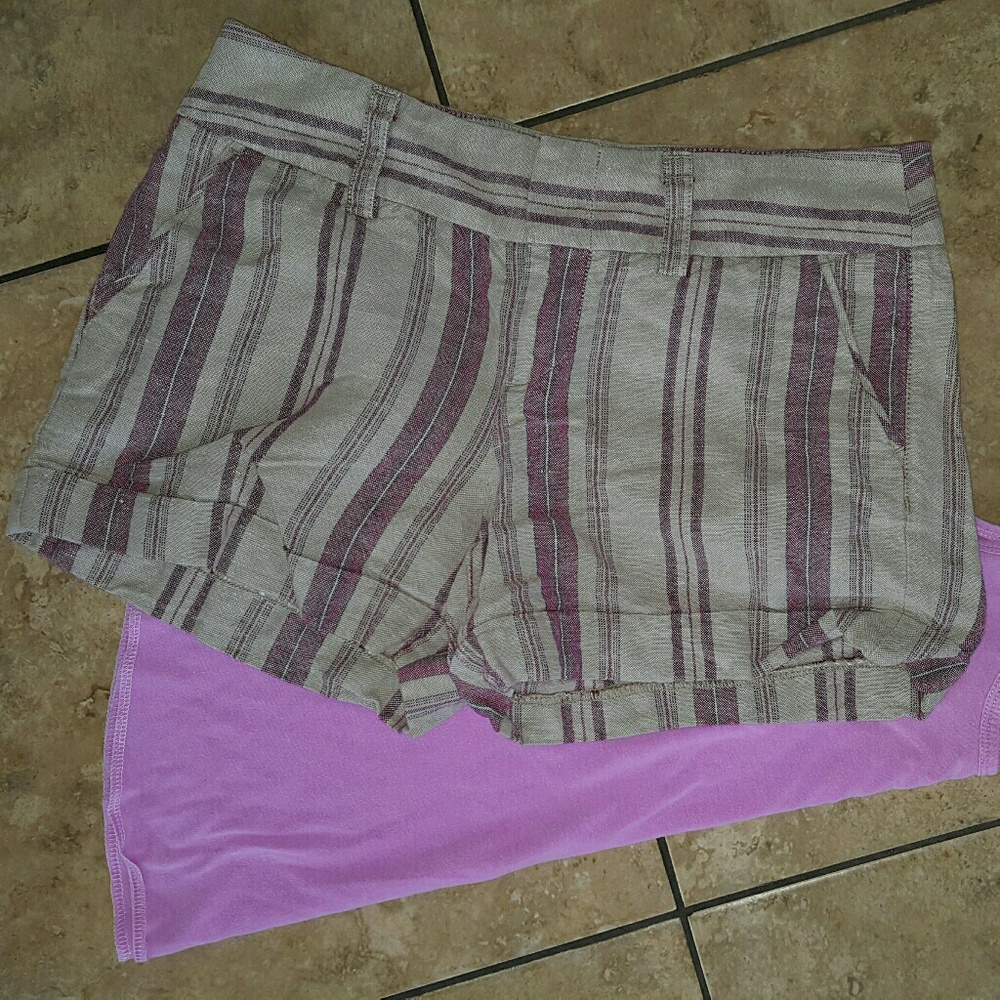 LOFT Striped Linen-Blend Shorts in Grey and Mauve